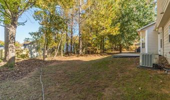2716 Lake Park Rdg E, Acworth, GA 30101