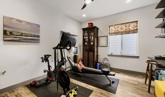 18401 W 93rd Pl, Arvada, CO 80007