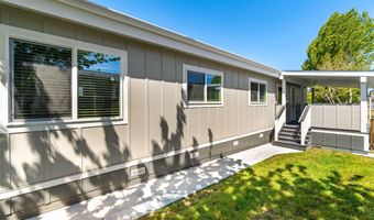 1231 Cedar Dr, Arcata, CA 95521