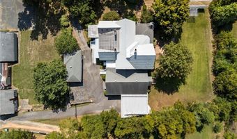 115 S Main St, Adairsville, GA 30103