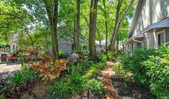 617 Red Oak Cir 121, Altamonte Springs, FL 32701