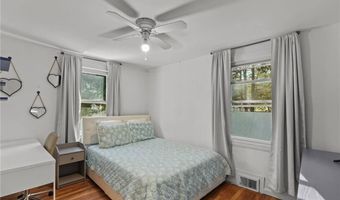 21 Lake Dr, North Kingstown, RI 02852