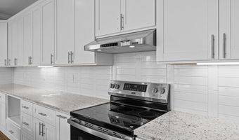 316 Allen Dr, Ayden, NC 28513
