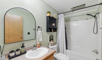 53 26th St, Allegan, MI 49010