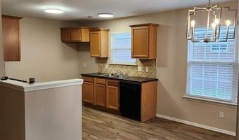 70 Cranfield Dr, Bella Vista, AR 72714