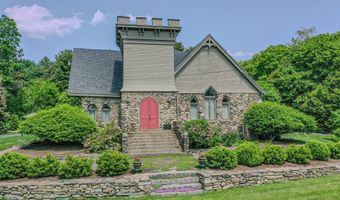 48 Old Searsport Ave, Belfast, ME 04915