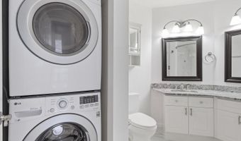 20313 BEECHWOOD Ter 101, Ashburn, VA 20147