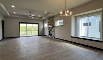 1232 Berkshire Ln, North Liberty, IA 52317