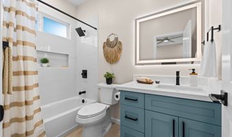 240 Kalama St, Kailua, HI 96734