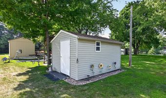 1424 Ash St, Alexandria, MN 56308