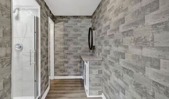 600 W 62ND St, Anniston, AL 36206