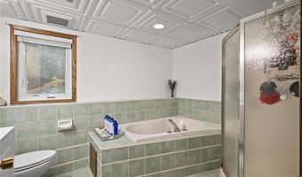 11810 Larabee Cir NE, Albertville, MN 55301