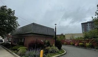 987 BROADWAY, Bayonne, NJ 07002