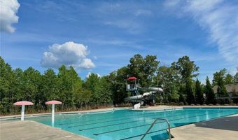 126 Auburn Crossing Dr, Auburn, GA 30011