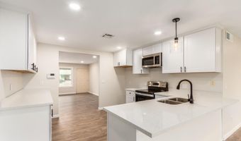 518 N PEPPERWOOD Ct, Chandler, AZ 85226