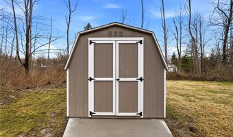 557 Eisenhower Ave, Angola, NY 14006