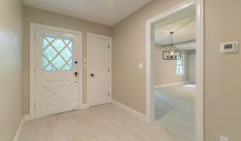 575 North St, Agawam, MA 01030