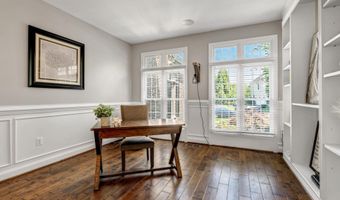 24168 SPRING MEADOW Cir, Aldie, VA 20105