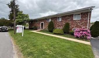 20 Zambarano Ave 202, North Providence, RI 02911