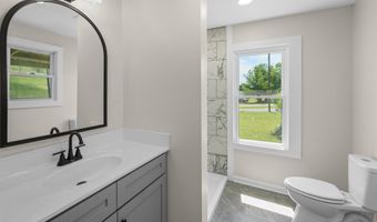 18087 Wyndale Rd, Abingdon, VA 24210