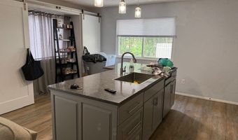 784 E Crosier St, Akron, OH 44306