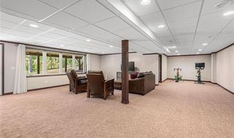 706 23rd St SW, Austin, MN 55912