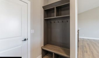 3605 NW 27th St, Ankeny, IA 50023