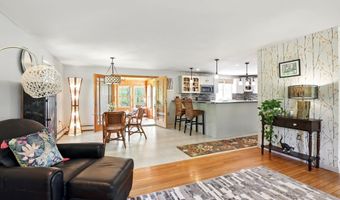 55 Robinson Ln, Barrington, NH 03825