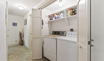24 Parkwood Dr, Augusta, ME 04330