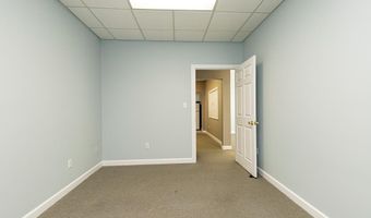 22639 CENTER Pkwy, Accomac, VA 23301