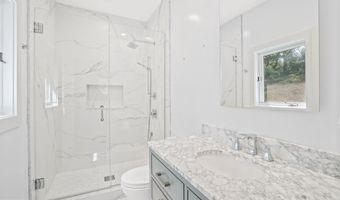 10823 LOCKLAND Rd, Potomac, MD 20854