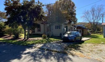 96 Connaheta Ave, Andrews, NC 28901