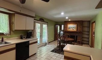 43618 Carla Dr, Paw Paw, MI 49079