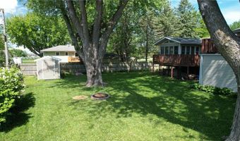 1715 Gateway Dr, Albert Lea, MN 56007