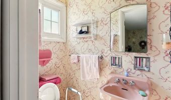 6407 Hiram Ave, Ashtabula, OH 44004