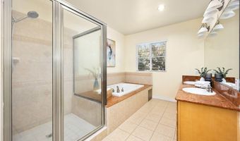 800 W Huntington Dr D, Arcadia, CA 91007