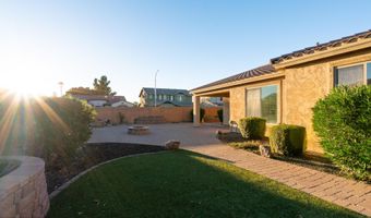 453 W LANTANA Pl, Chandler, AZ 85248