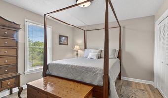 490 Court St #22, Abingdon, VA 24210