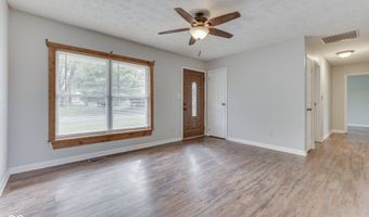 127 Oxbow Rd, Bargersville, IN 46106