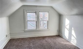1239 Pondview Ave, Akron, OH 44305