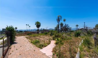 28 E Palm St, Altadena, CA 91001