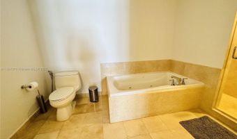 19900 E Country Club Dr 1218, Aventura, FL 33180