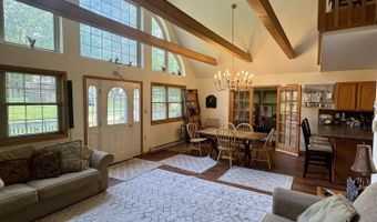 85 Shawnee Trl, Albrightsville, PA 18210
