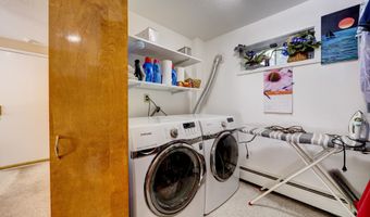 15 Brookridge Dr, Avon, CT 06001