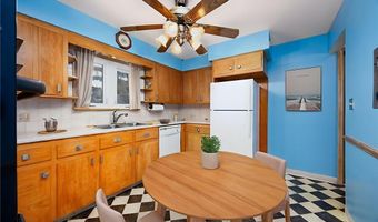 364 Mowbray Rd, Akron, OH 44333