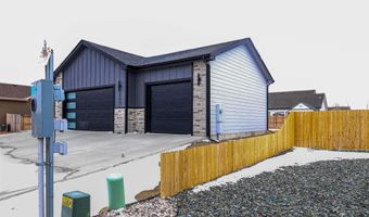 2233 Zuni Trl, Bar Nunn, WY 82601