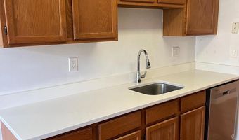 4821 RIVER VALLEY Way 121, Bowie, MD 20720