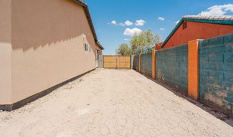 15950 S FISCHER Pl, Arizona City, AZ 85123