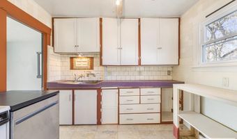 353 S University Ave, Blackfoot, ID 83221