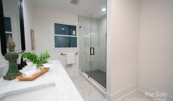 4901 Pine Ridge Rd, Charlotte, NC 28226